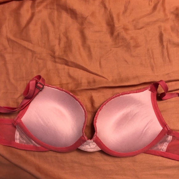 vs bra 💞 - Picture 2 of 3